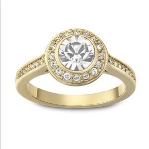 Size 7, Swarovski Ring